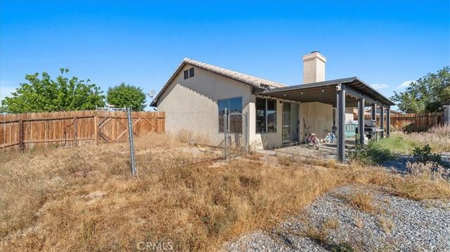 15711 Garnet, Victorville, CA 92394