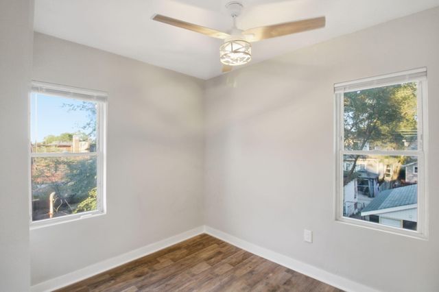 537 Harrison Street, Gary, IN 46402