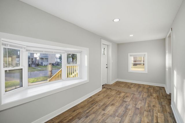 537 Harrison Street, Gary, IN 46402