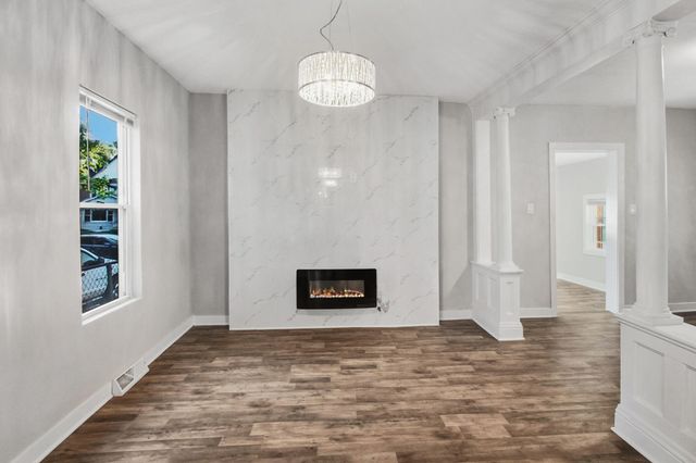 537 Harrison Street, Gary, IN 46402