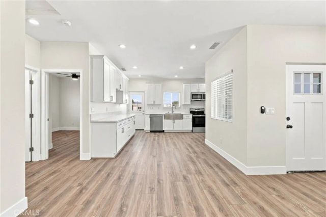 41015 W 41st west, Palmdale, CA 93551