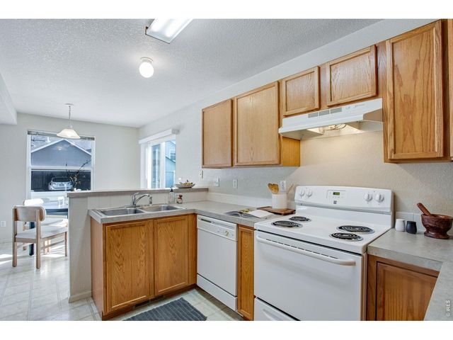 717 Chalk Ave, Loveland, CO 80537