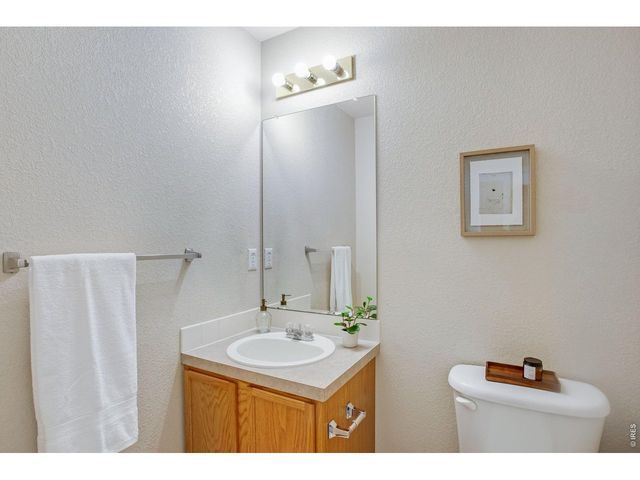 717 Chalk Ave, Loveland, CO 80537