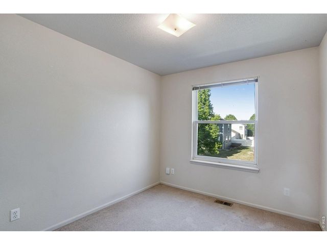 717 Chalk Ave, Loveland, CO 80537