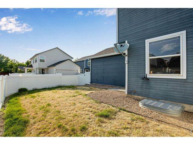 717 Chalk Ave, Loveland, CO 80537