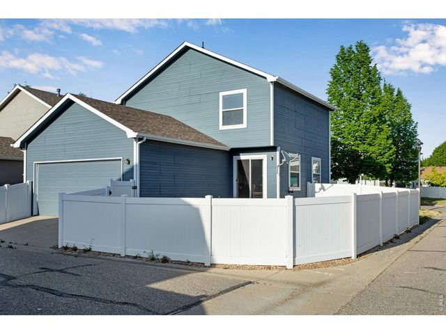 717 Chalk Ave, Loveland, CO 80537