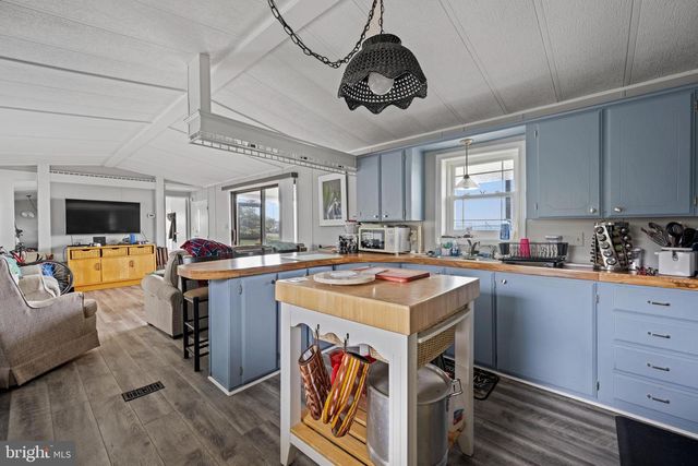 21810 B ST, Rehoboth Beach, DE 19971