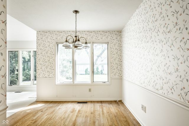 9271 Spring Lakes Drive, Indianapolis, IN 46260