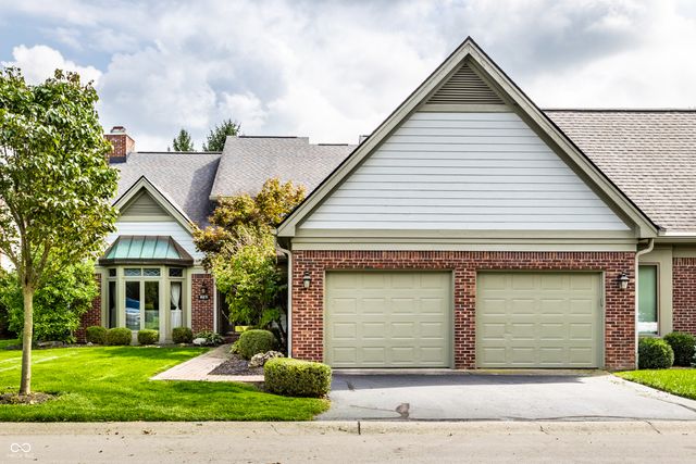 9271 Spring Lakes Drive, Indianapolis, IN 46260
