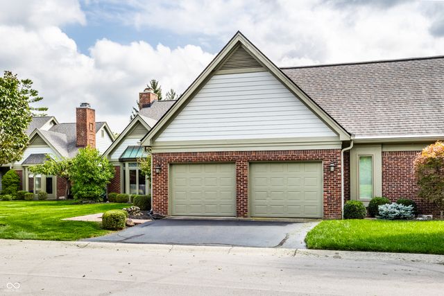 9271 Spring Lakes Drive, Indianapolis, IN 46260