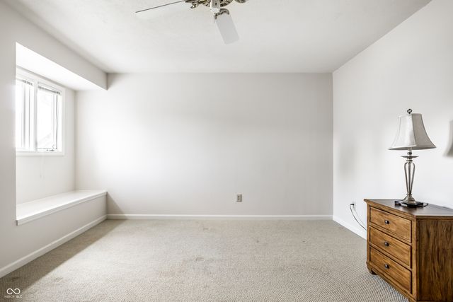 9271 Spring Lakes Drive, Indianapolis, IN 46260