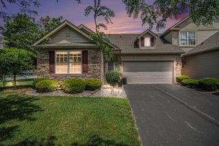 1206 Auburn Meadow Lane, Schererville, IN 46375