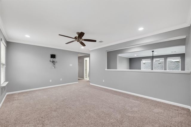 2050 Bravos Manor Lane, Fresno, TX 77545