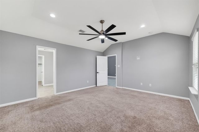 2050 Bravos Manor Lane, Fresno, TX 77545