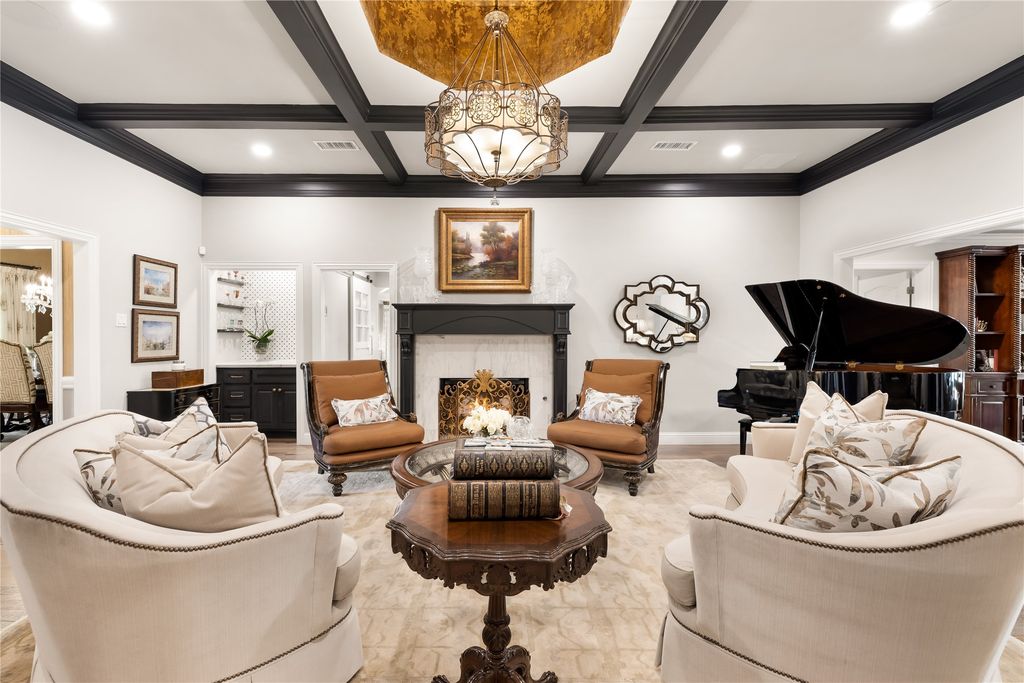7414 Hundley Boulevard, Dallas, TX 75231