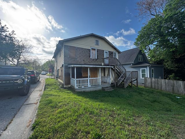 102 S Fisher Street, Raleigh, NC 27610