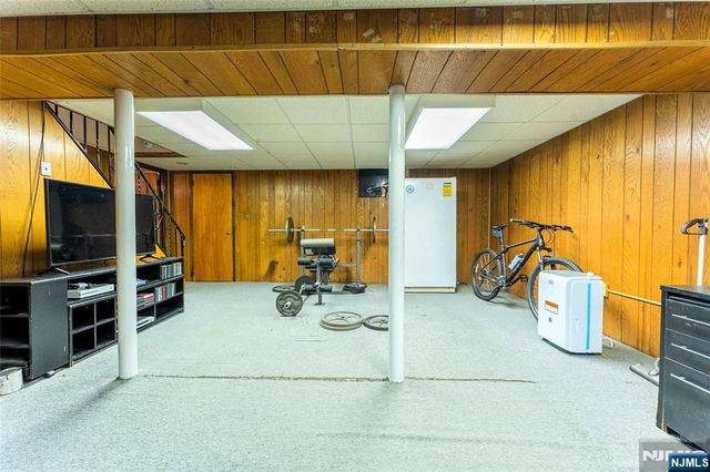 1806 Rensselaer Road, Teaneck, NJ 07666