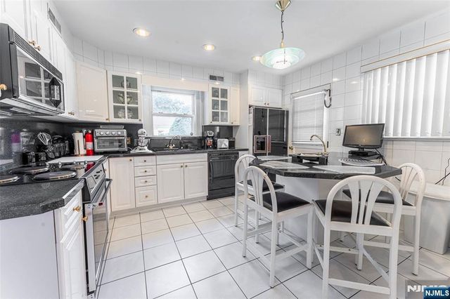 1806 Rensselaer Road, Teaneck, NJ 07666