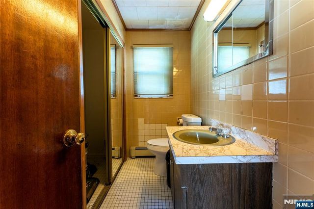 1806 Rensselaer Road, Teaneck, NJ 07666