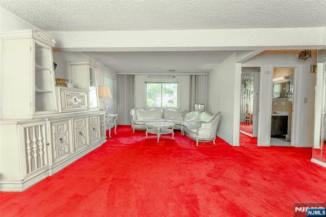 1806 Rensselaer Road, Teaneck, NJ 07666