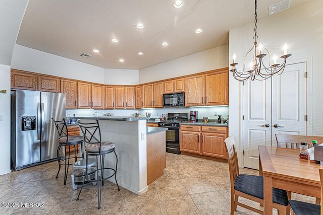 5937 S Scarlet Sky Place, Green Valley, AZ 85622