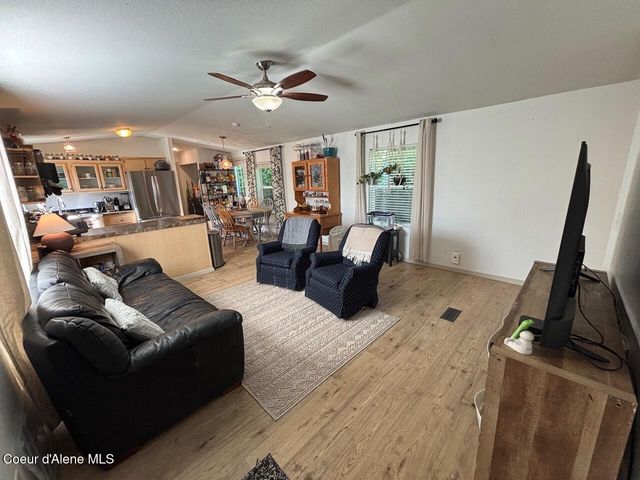 2063 W Gueneveres WAY, Post Falls, ID 83854