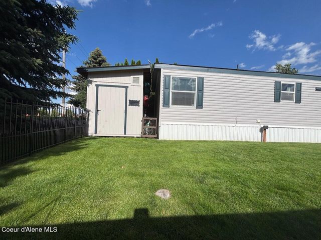 2063 W Gueneveres WAY, Post Falls, ID 83854