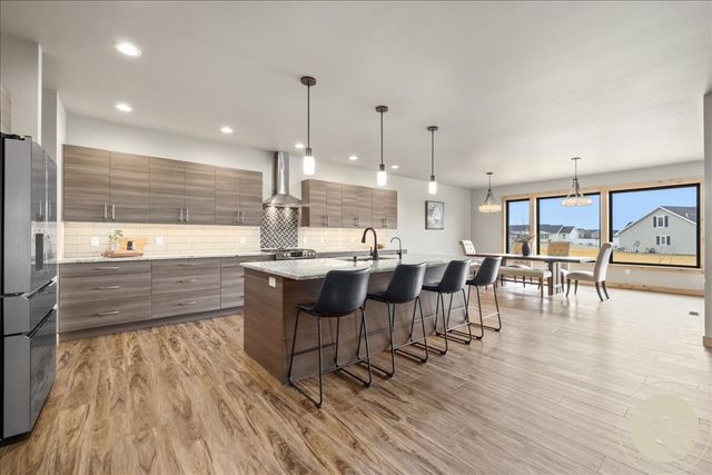 6814 Skycrest Drive, Billings, MT 59106