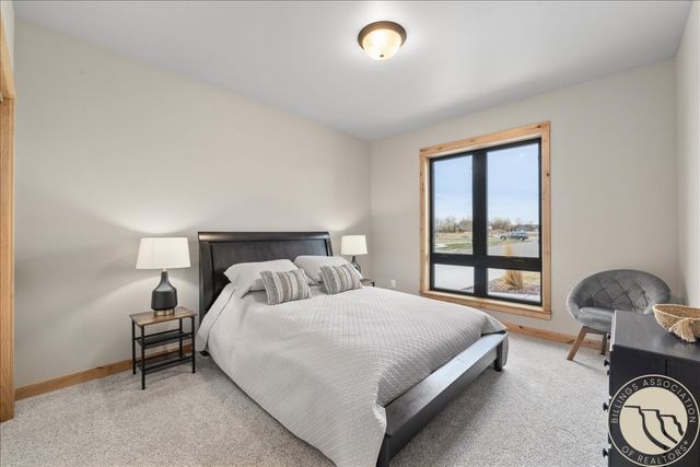 6814 Skycrest Drive, Billings, MT 59106