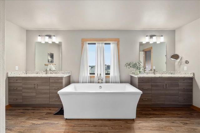 6814 Skycrest Drive, Billings, MT 59106