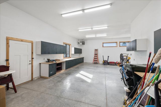 6814 Skycrest Drive, Billings, MT 59106