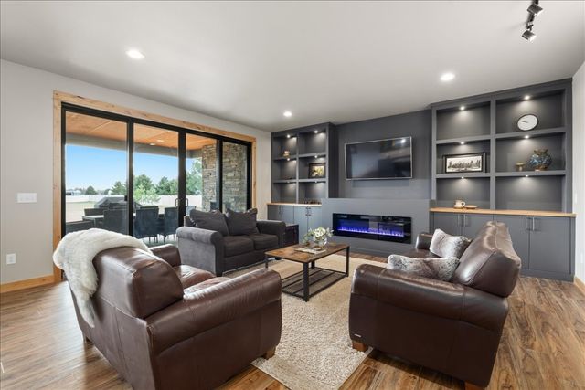 6814 Skycrest Drive, Billings, MT 59106