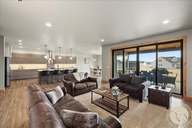 6814 Skycrest Drive, Billings, MT 59106