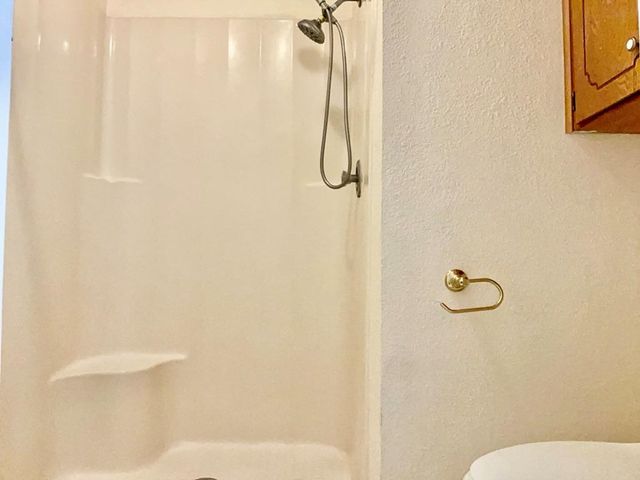 418 SUNSET DR, Georgetown, TX 78628