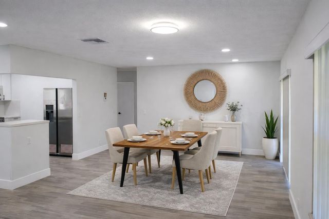 2613 SW Natura Avenue, Deerfield Beach, FL 33441