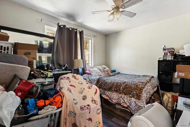 324 Patrick Dr, El Cajon, CA 92019