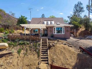 324 Patrick Dr, El Cajon, CA 92019