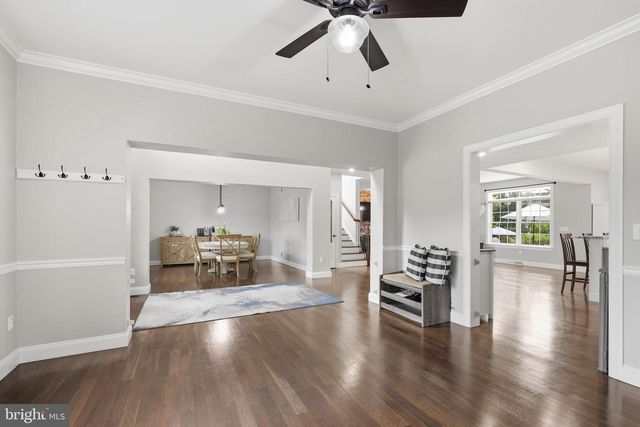 1146 S BRISTOL DR, Lititz, PA 17543