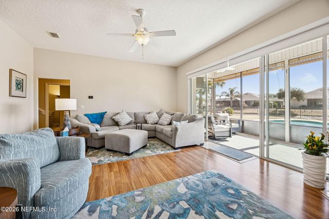 32522 SUNNY PARKE Drive, Fernandina Beach, FL 32034