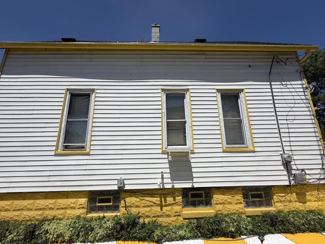3746 N 2nd LANE, Milwaukee, WI 53212
