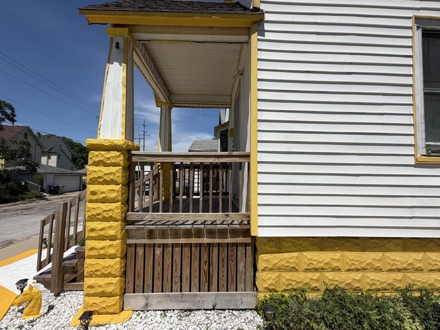 3746 N 2nd LANE, Milwaukee, WI 53212