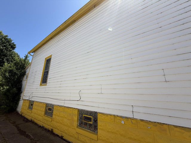 3746 N 2nd LANE, Milwaukee, WI 53212