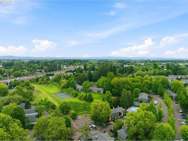 12638 Nw BARNES Rd 5, Portland, OR 97229