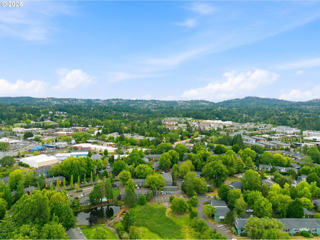 12638 Nw BARNES Rd 5, Portland, OR 97229