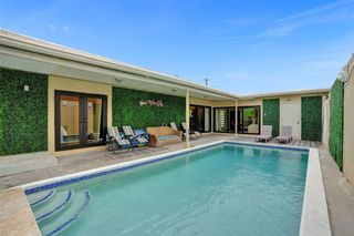 1711 NE 2nd Ter, Pompano Beach, FL 33060