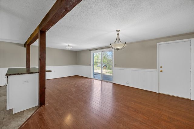 3908 Knollcrest NE, Cedar Rapids, IA 52402