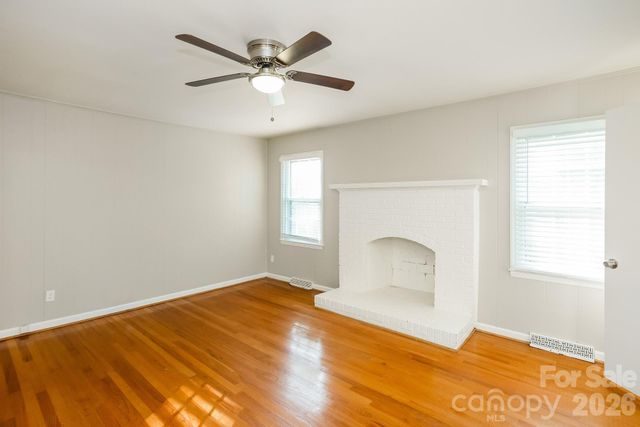 7114 Fox Hunt Road, Charlotte, NC 28212