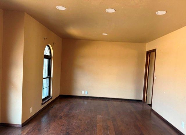 1808 Paisley Court, Yukon, OK 73099