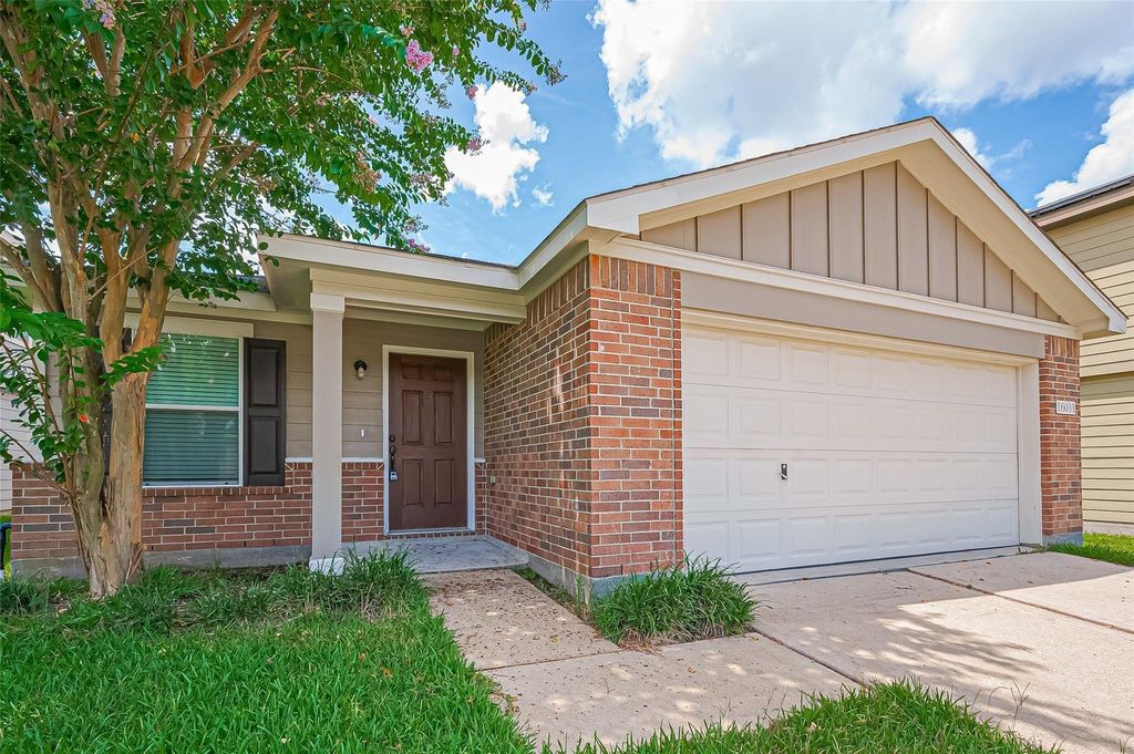 16031 Heights Harvest Lane, Cypress, TX 77429