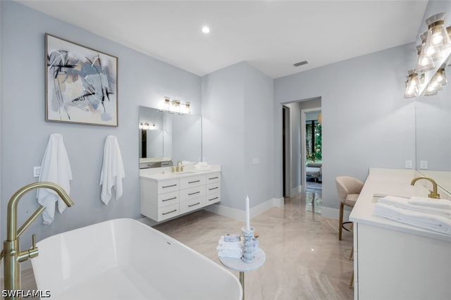 933 11th ST SW, Naples, FL 34117